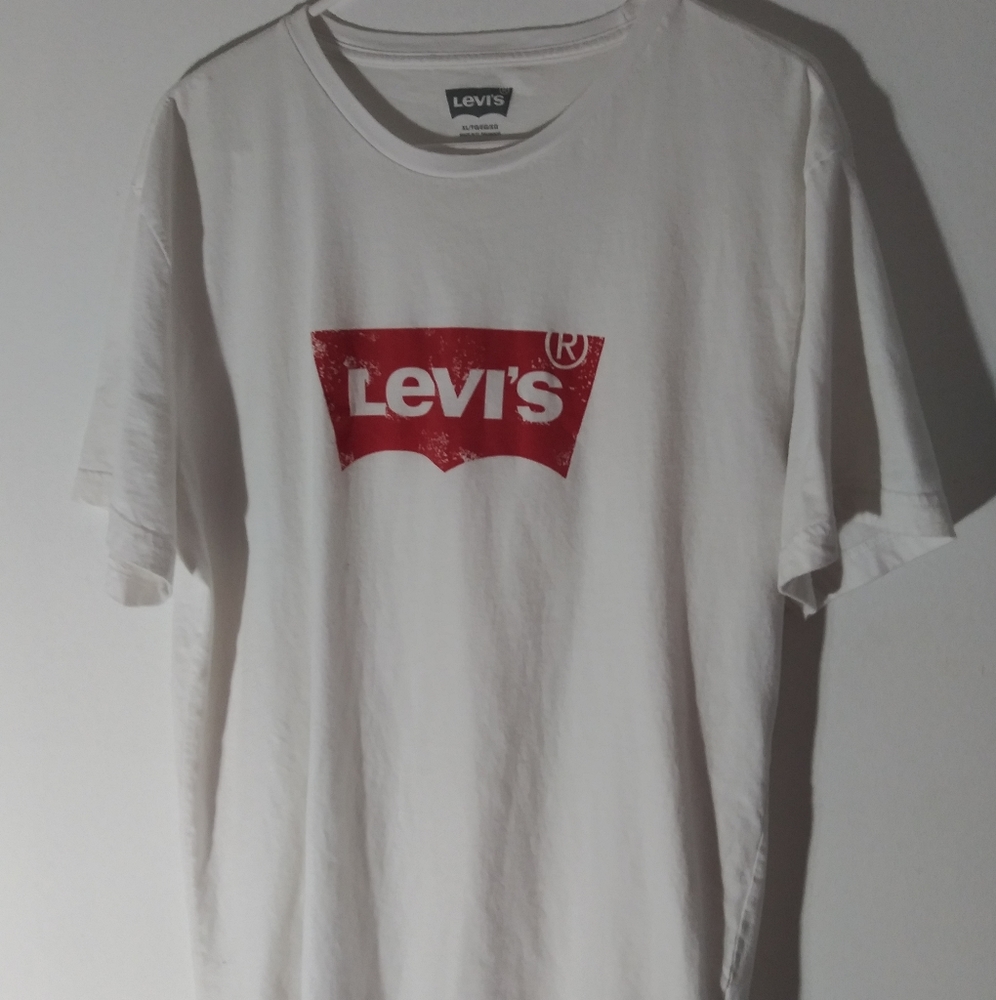 Levis white t-shirt size XL unisex
